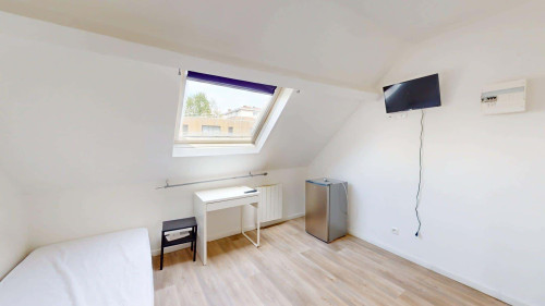 Room in Rue du Halot, Tourcoing for 99 m² with 5 bedrooms - Gallery - 16