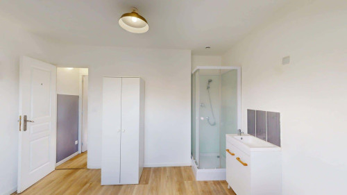 Room in Rue du Halot, Tourcoing for 99 m² with 5 bedrooms - Gallery - 19