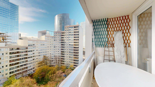 Room in Square Henri Regnault, Courbevoie for 84 m² with 4 bedrooms