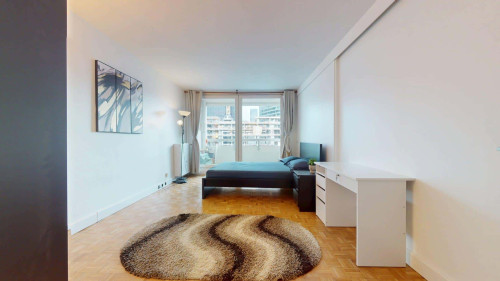 Room in Square Henri Regnault, Courbevoie for 84 m² with 4 bedrooms - Gallery - 16