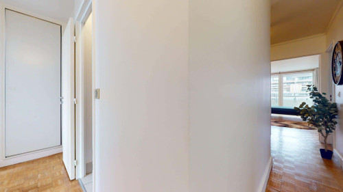 Room in Square Henri Regnault, Courbevoie for 84 m² with 4 bedrooms