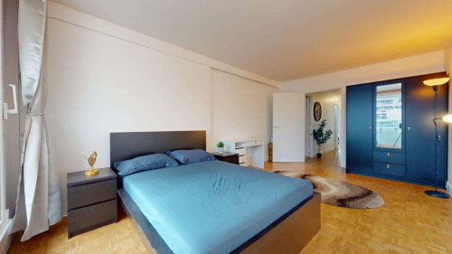 Room in Square Henri Regnault, Courbevoie for 84 m² with 4 bedrooms - Gallery - 17