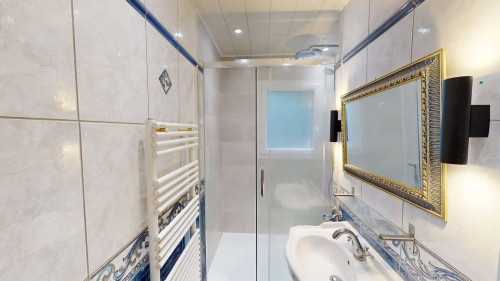 Room in Rue de Picardie, Sartrouville for 77 m² with 4 bedrooms - Gallery - 7