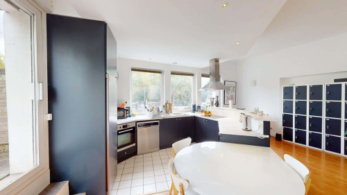 Room in Avenue de Flandre, Villeneuve-d'Ascq for 165 m² with 4 bedrooms