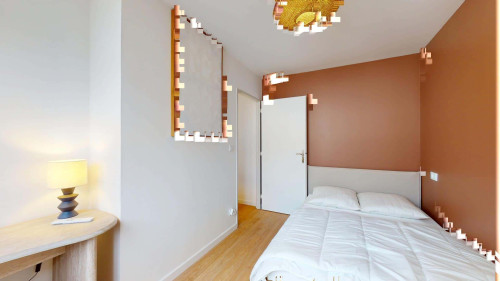 Chambre 1 - COURS SAINT LAUD B