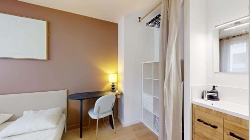Chambre 2 - COURS SAINT LAUD B - Gallery - 5