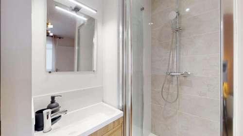 Chambre 2 - COURS SAINT LAUD B - Gallery - 6