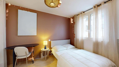 Chambre 3 - COURS SAINT LAUD B