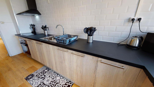 Room in Avenue Maurice Thorez, Vénissieux for 89 m² with 4 bedrooms - Gallery - 13