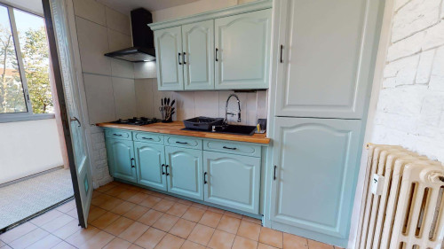 Room in Avenue Jacques Duclos, Vénissieux for 66 m² with 3 bedrooms - Gallery - 14