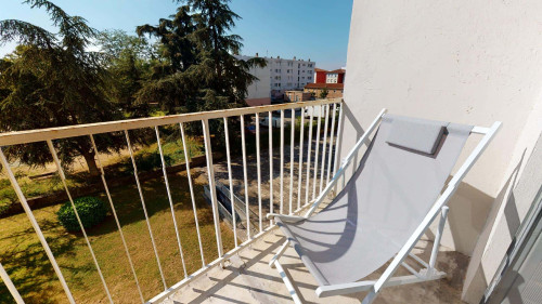 Room in Avenue Jacques Duclos, Vénissieux for 66 m² with 3 bedrooms - Gallery - 20