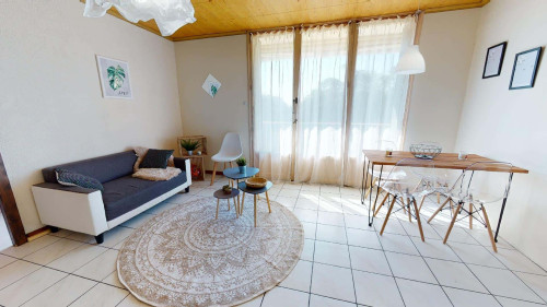 Room in Avenue Jacques Duclos, Vénissieux for 66 m² with 3 bedrooms - Gallery - 17