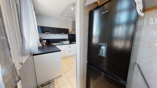 Room in Avenue Gabriel Péri, Saint-Martin-d'Hères for 71 m² with 4 bedrooms