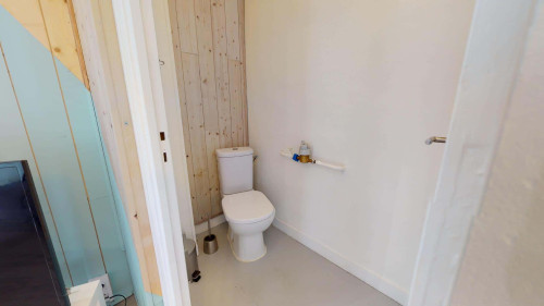 Room in Rue Mallifaud, Grenoble for 66 m² with 3 bedrooms