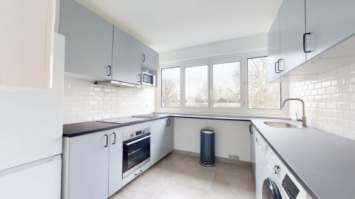Room in Rue du Languedoc, Massy for 61 m² with 3 bedrooms - Gallery - 5