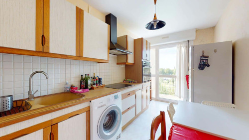 Room in Rue de Guingamp, Saint-Herblain for 80 m² with 4 bedrooms - Gallery - 7