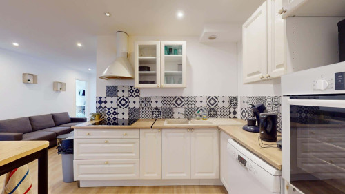 Room in Place du Bois, Orléans for 101 m² with 5 bedrooms - Gallery - 7