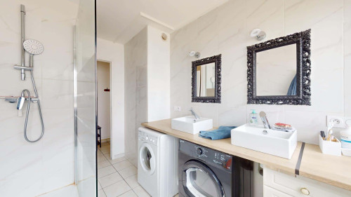 Room in Place du Bois, Orléans for 101 m² with 5 bedrooms - Gallery - 9