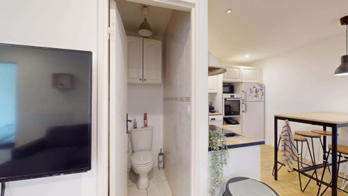 Room in Place du Bois, Orléans for 101 m² with 5 bedrooms - Gallery - 11