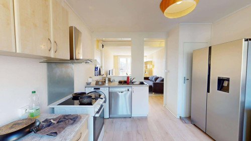 Room in Rue de Nexon, Limoges for 87 m² with 4 bedrooms - Gallery - 10