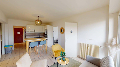 Room in Rue Jean-Baptiste Charcot, Annemasse for 75 m² with 3 bedrooms - Gallery - 16