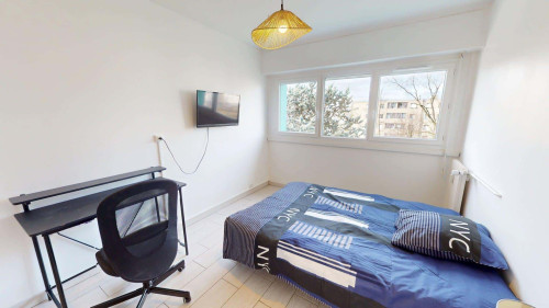 Room in Rue Jean-Baptiste Charcot, Annemasse for 75 m² with 3 bedrooms - Gallery - 21