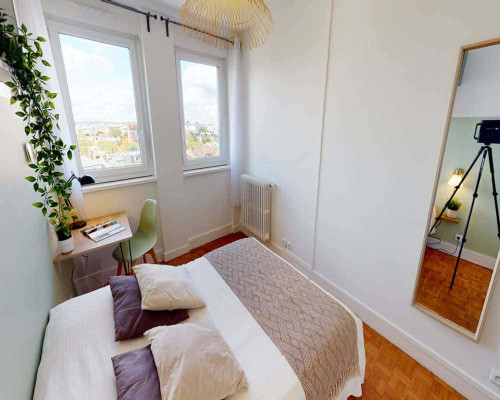 Chambre dans le Avenue Marceau