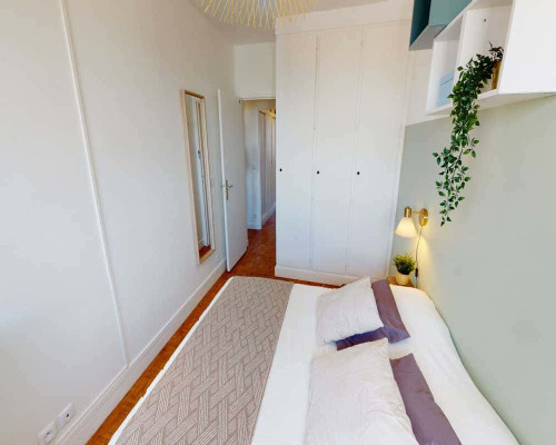 Chambre dans le Avenue Marceau