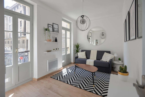 Apartment in Rue Grignan, Marseille