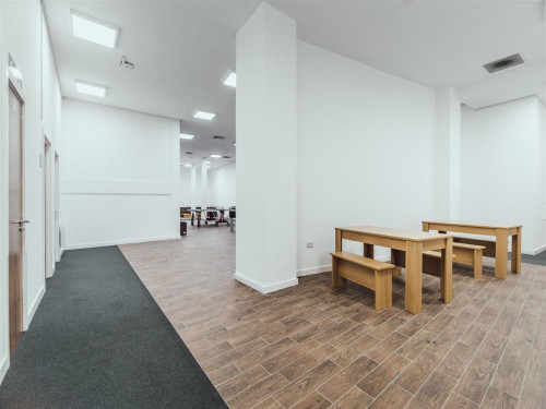 Lomax Halls - Gallery - 15