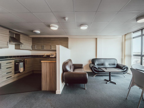 Lomax Halls - Gallery - 19