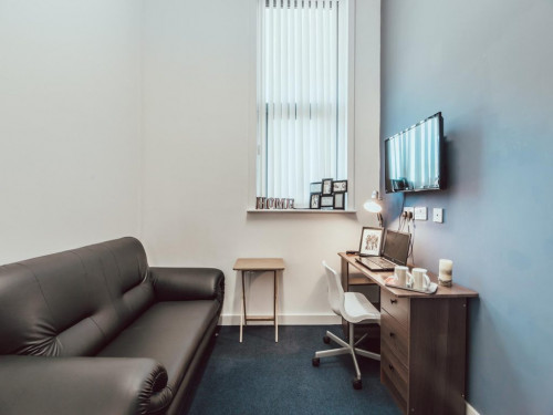 Lomax Halls - Gallery - 21