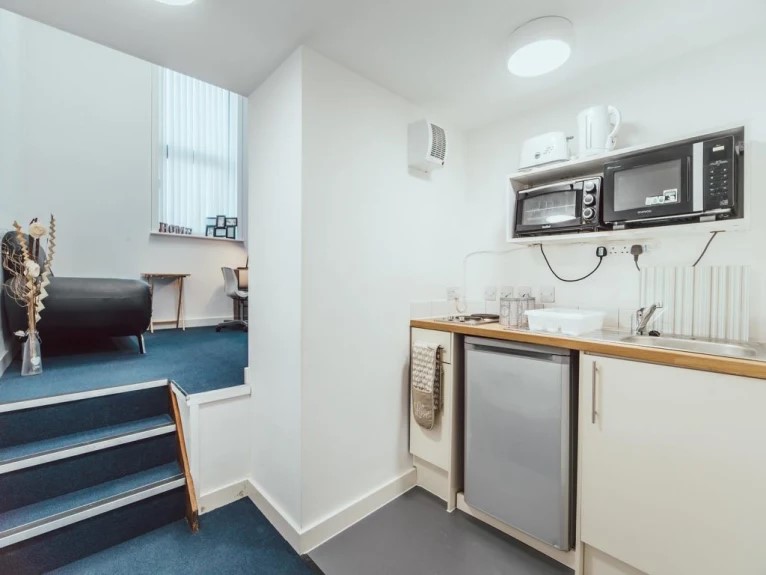  Gold Studio  -  Lomax Halls  - Gallery -  3