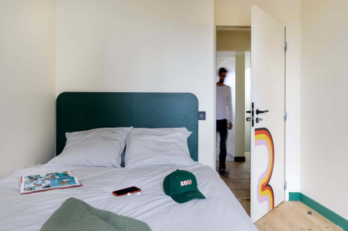 Chambre M simple meublée - Résidence Solférino