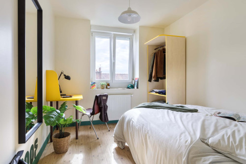 Chambre M simple meublée - Résidence Solférino