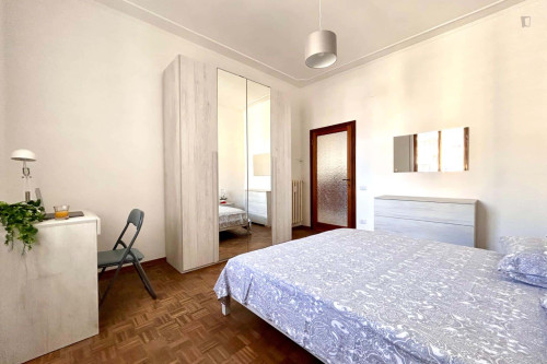 Room in Via Alfredo Cappellini, Firenze for 100 m² with 3 bedrooms - Gallery - 7