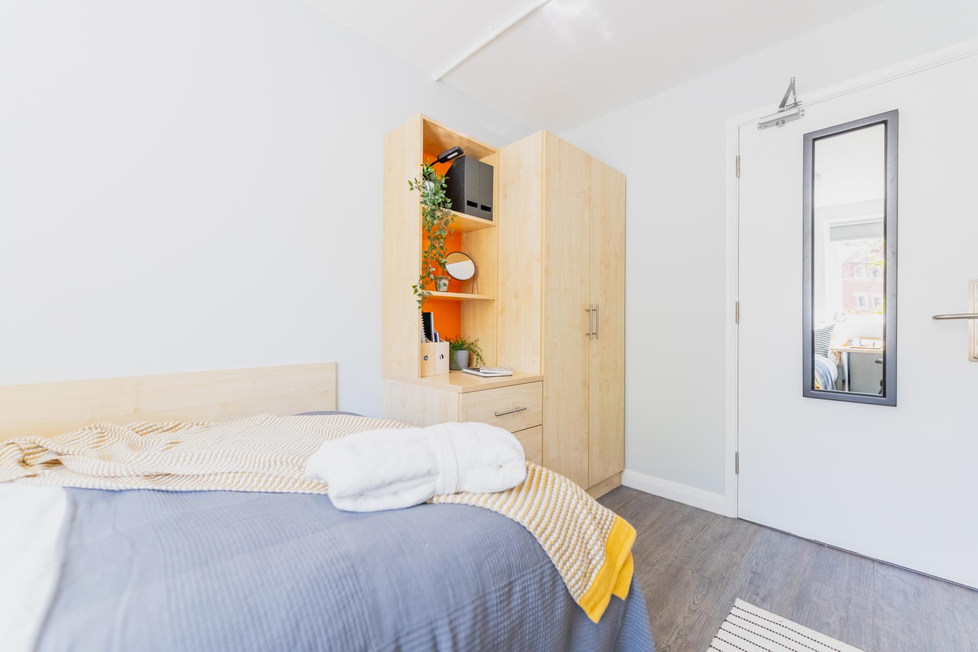 Gold Plus Room - Beech Gardens - Gallery - 3
