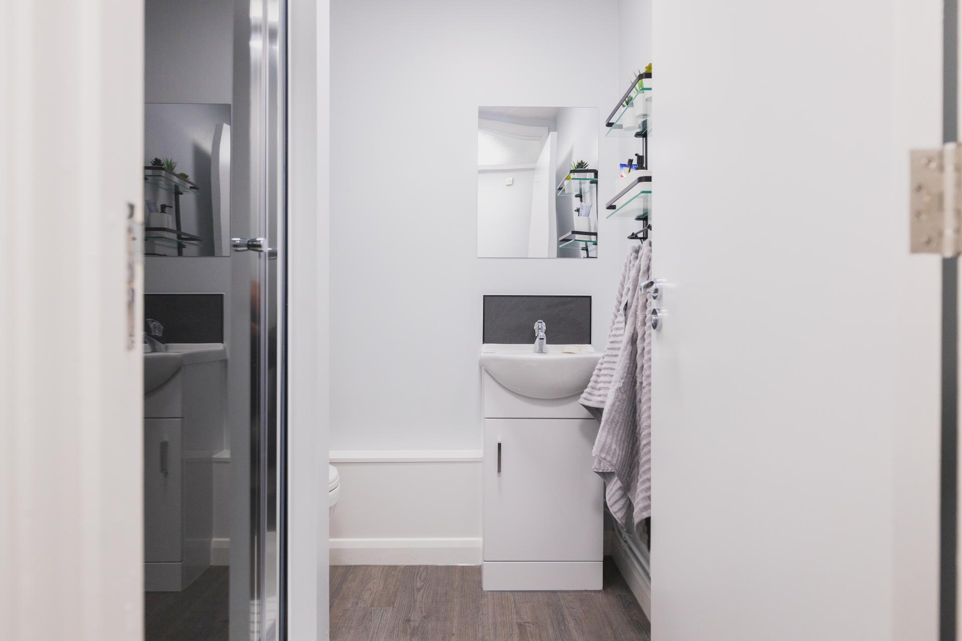 Gold Plus Room - Beech Gardens - Gallery - 10