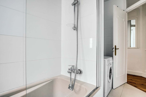 Rue Marius Aufan - Gallery - 11
