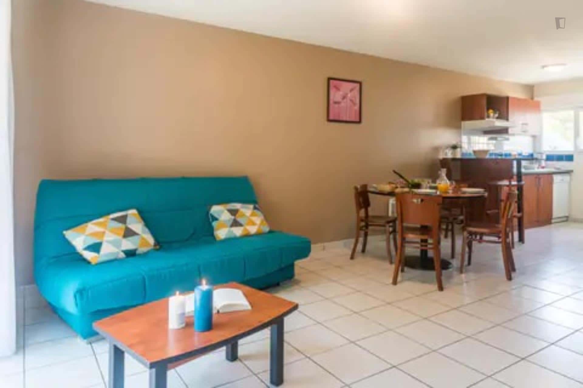 Apartment In Rue Des Citrines, Nantes For 84 M² With 3 Bedrooms - 1