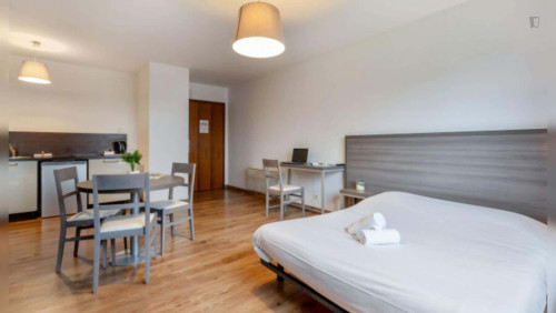 Apartment in Rue du Chemin Rouge, Nantes with 1 bedroom
