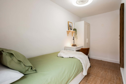 SAORI R2 Single bedroom
