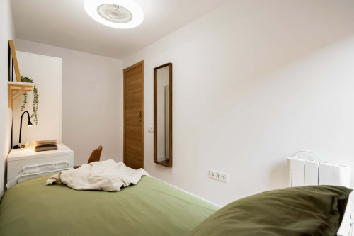 SAORI R2 Single bedroom