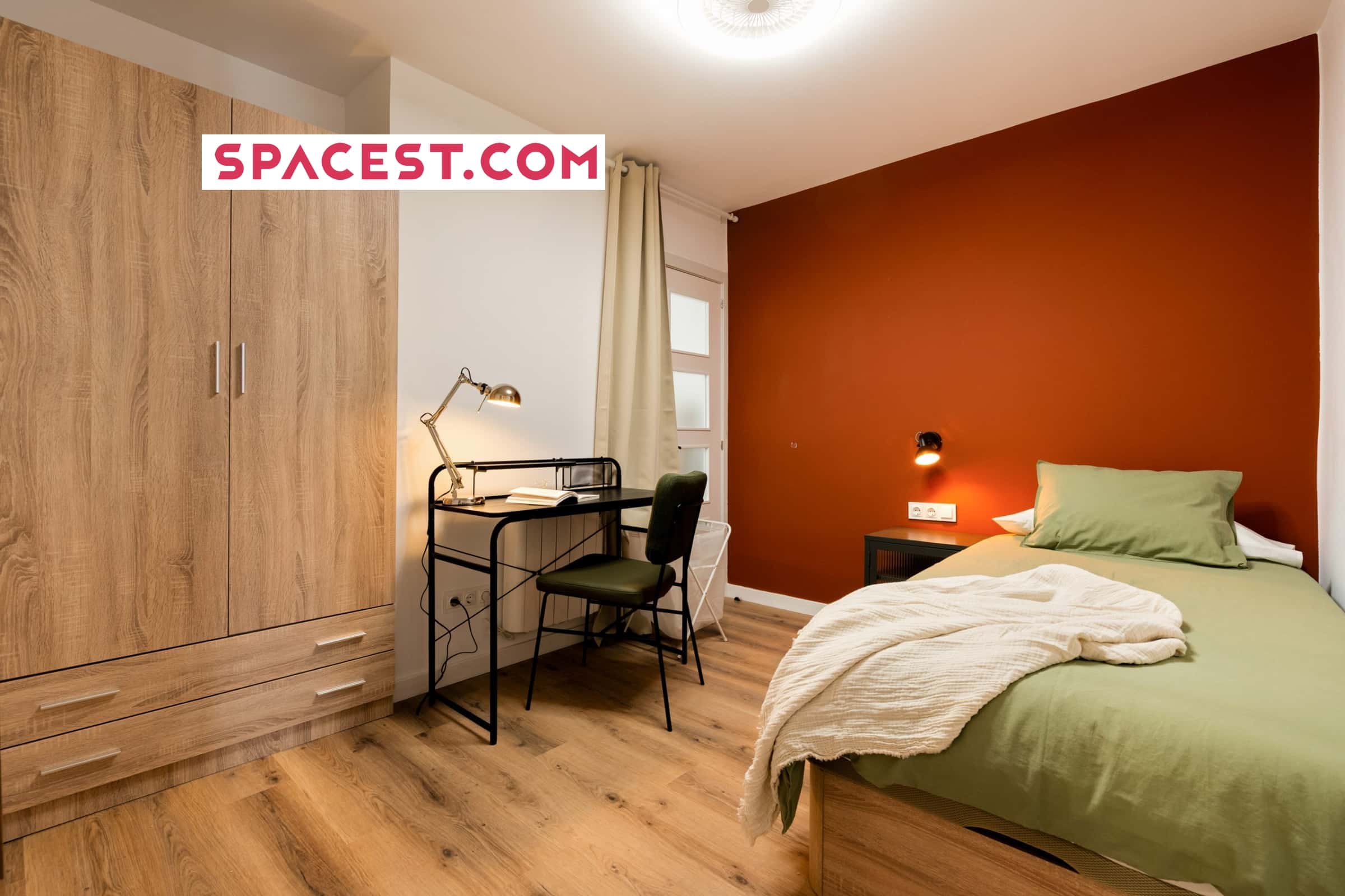 SAONA R2 Single Bedroom With Desk - 1