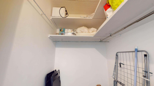 Room in Rue Vincent Van Gogh, Toulouse for 85 m² with 5 bedrooms - Gallery - 11