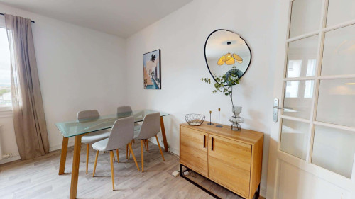 Room in Avenue Francis de Pressensé, Vénissieux for 88 m² with 4 bedrooms - Gallery - 15
