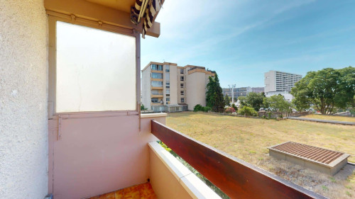 Room in Avenue Winston Churchill, Toulouse for 87 m² with 3 bedrooms
