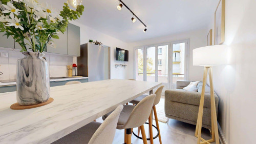 Room in Rue Charles Dumont, Dijon for 78 m² with 5 bedrooms - Gallery - 13
