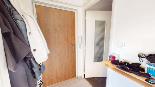 Room in Place Roger Salengro, Dijon for 64 m² with 3 bedrooms - Gallery - 7