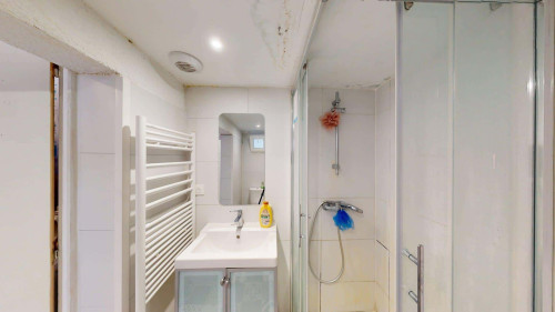 Room in Avenue des Nations Unies, Roubaix for 155 m² with 6 bedrooms - Gallery - 14